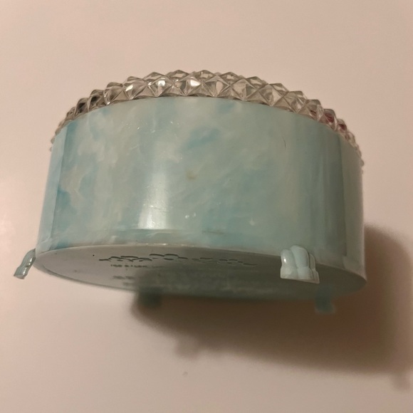 Vintage April Shower De Luxe Dusting Powder Container Only NO POWDER OR PUFF. - Picture 4 of 11